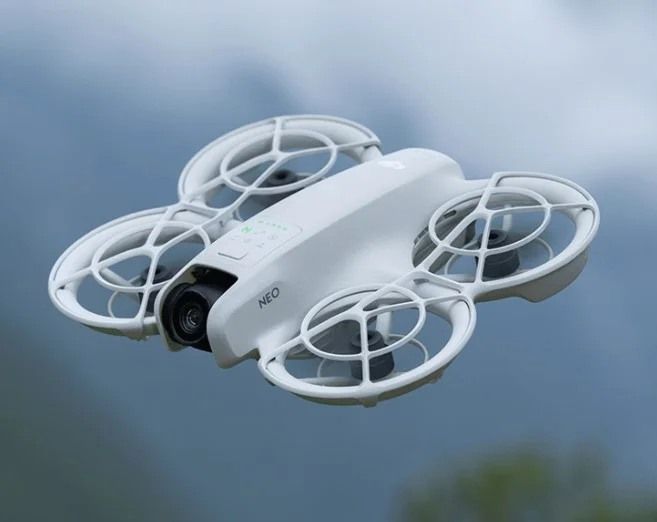 DJI NEO FLY MORE COMBO
